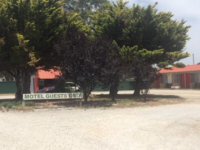 Governors Hill Motel ゴールバーン エクステリア 写真